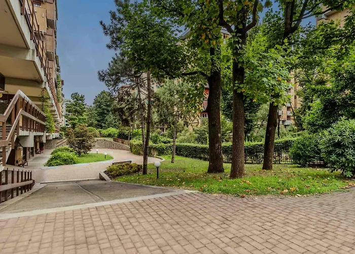 Loft Elegante In Centro Milano In Zona Signorile - Davanti Alla Metro
